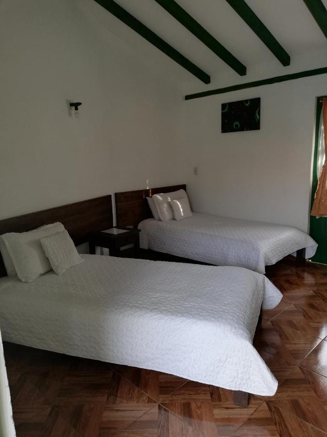 Esquina Colonial Hotel บียาเดเลย์บา ภายนอก รูปภาพ
